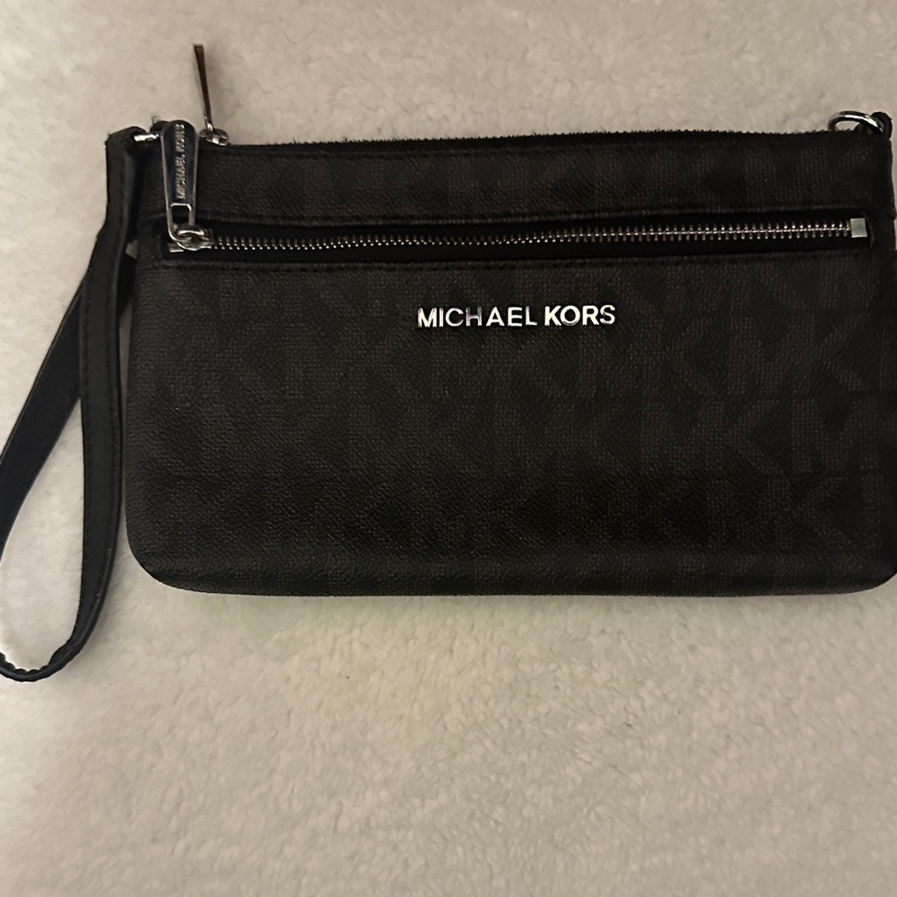Michael Kors Black Wristlet wallet